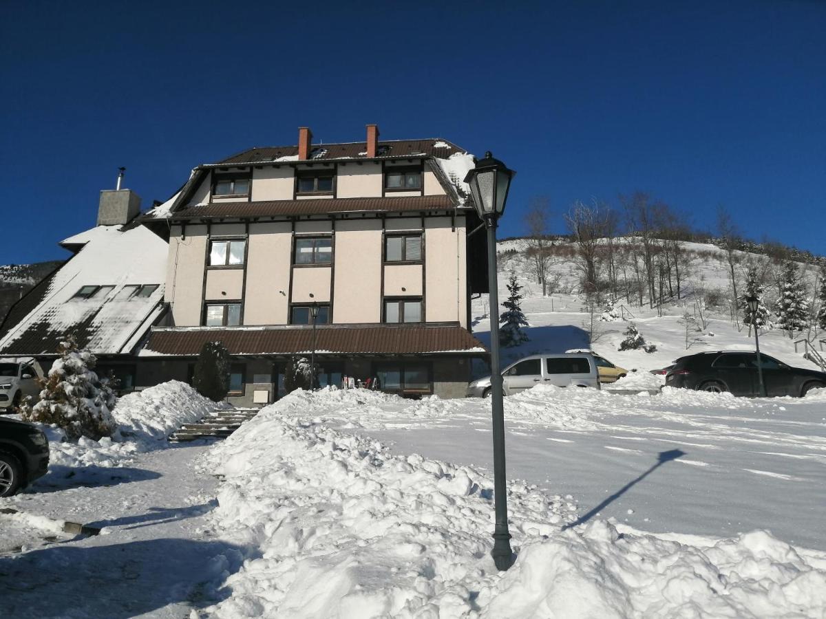 Villa Mramor Brzeće Buitenkant foto