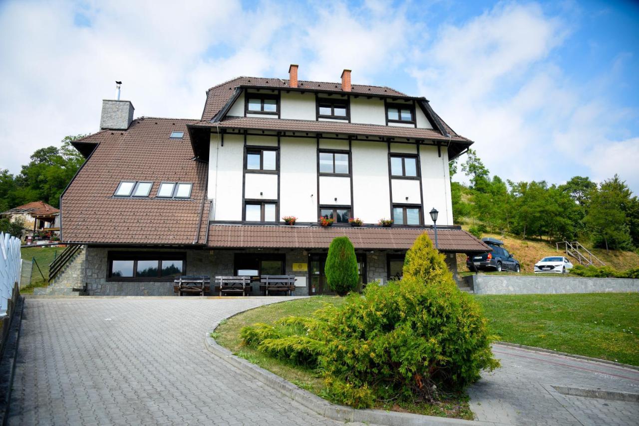 Villa Mramor Brzeće Buitenkant foto